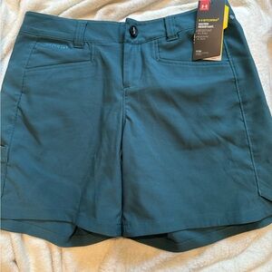 Under Armour new with tags shorts size 6 teal color